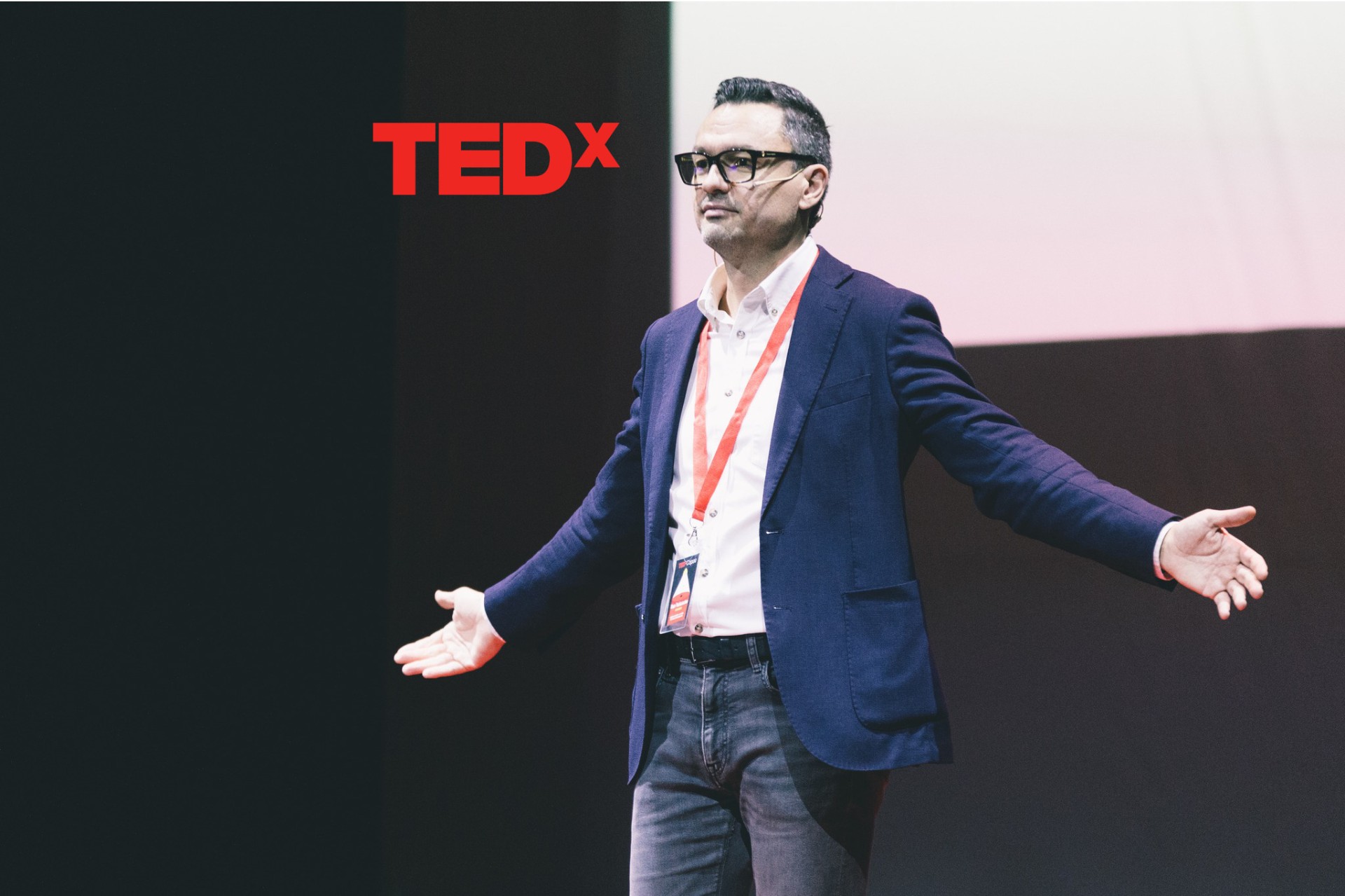 Dan Tudorache on the TEDx stage